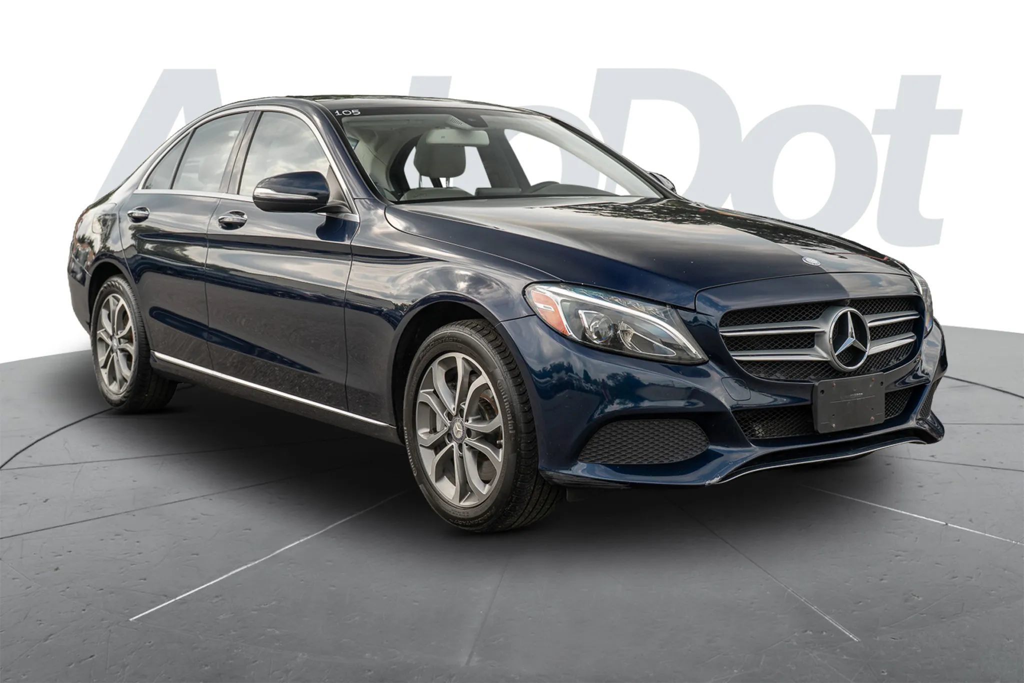 Used 2015 Mercedes-Benz C 300 4MATIC Sedan image 4