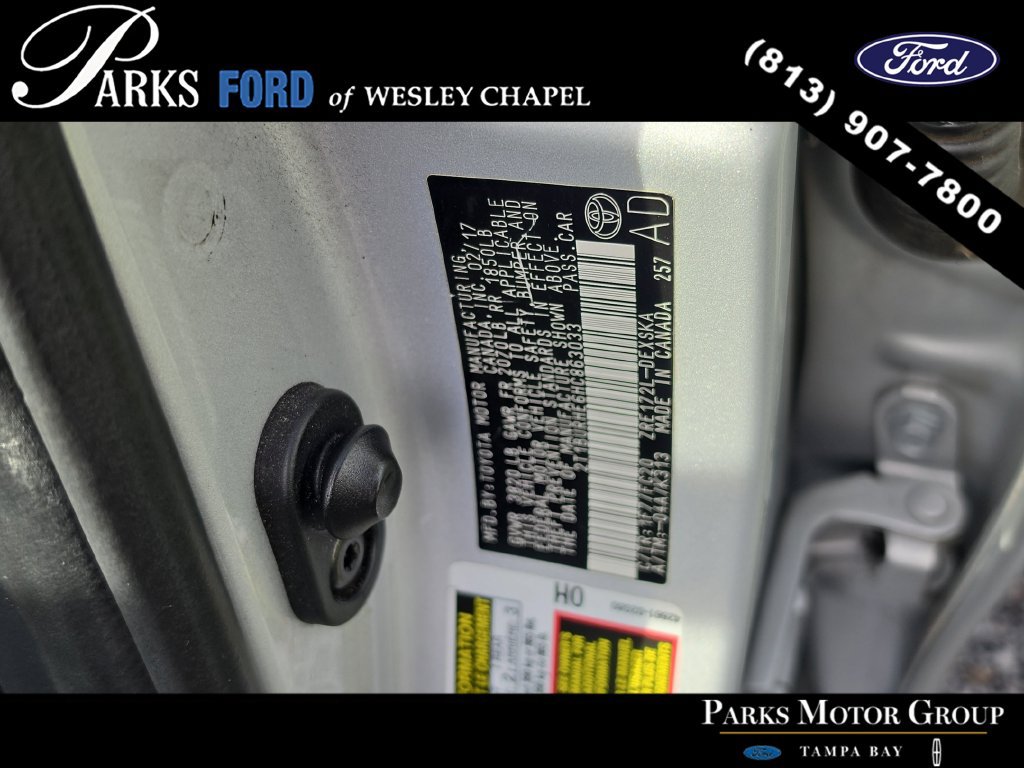 Used 2017 Toyota Corolla SE FWD image 31