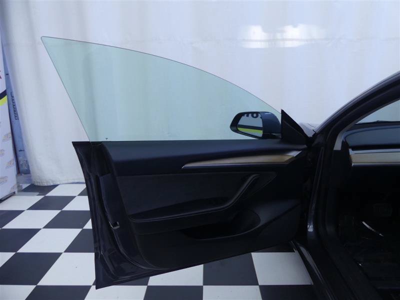 Used 2023 Tesla Model 3 Long Range AWD/4WD image 24