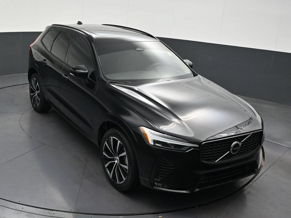 Certified 2024 Volvo XC60 B5 Plus AWD/4WD image 21
