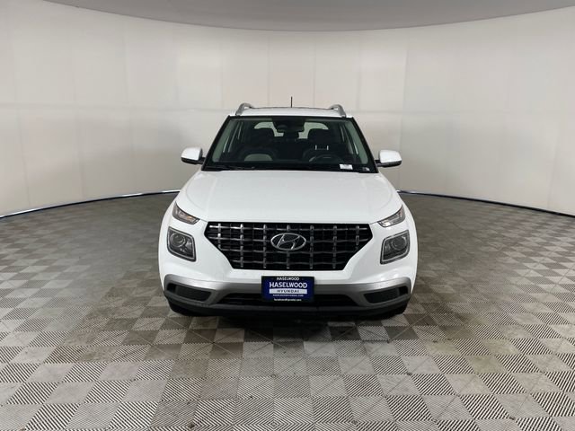 New 2026 Hyundai Venue SEL FWD image 24