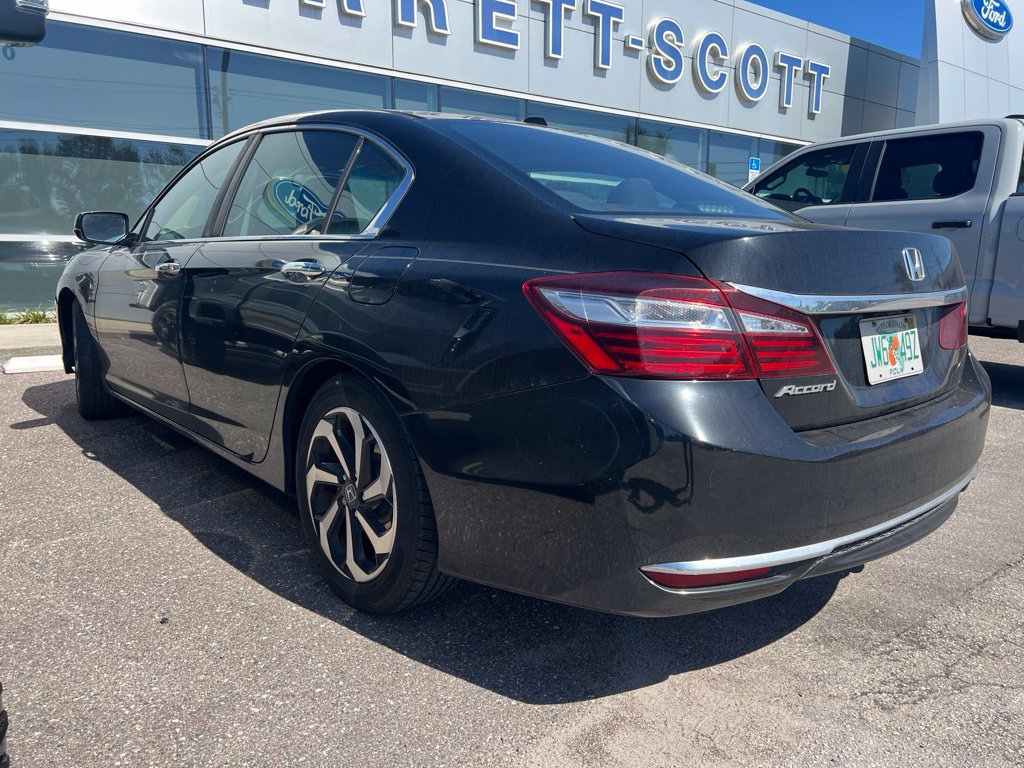 Used 2016 Honda Accord EX-L image 2