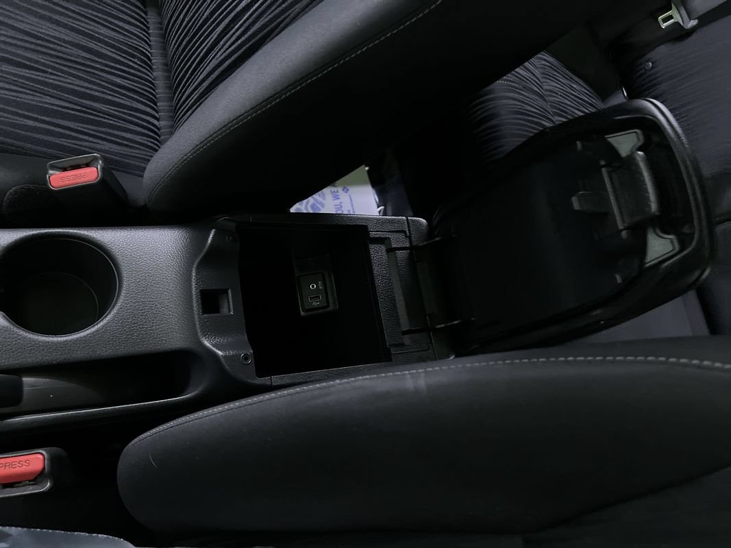 Used 2018 Nissan Sentra SV FWD image 25
