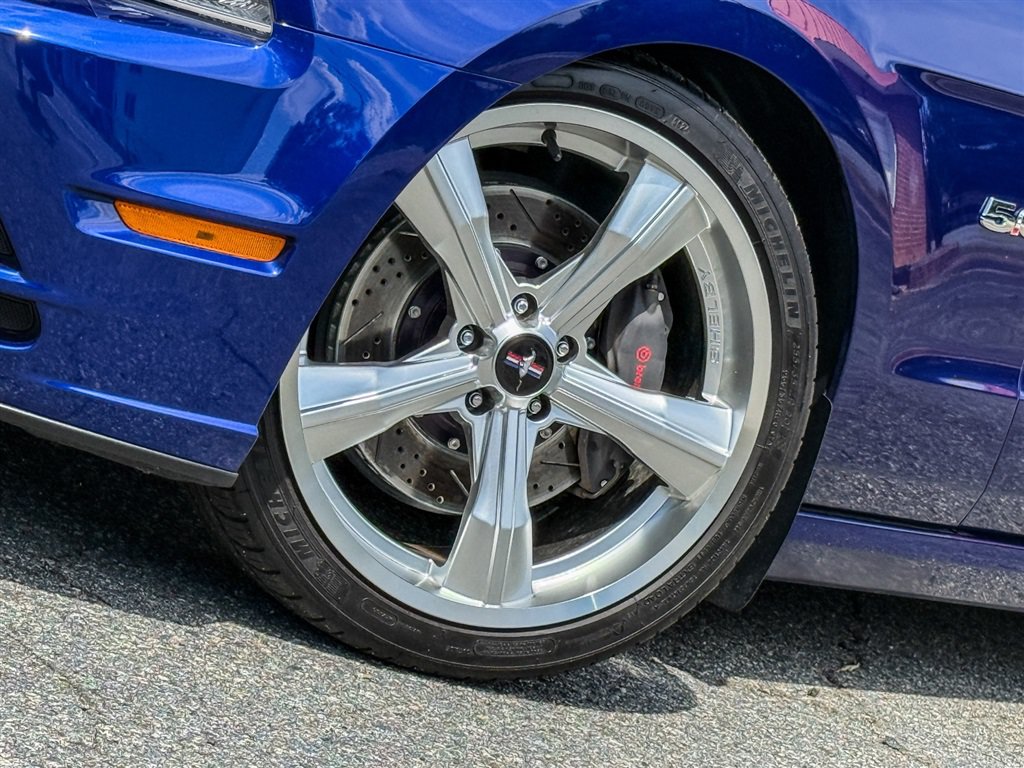 Used 2014 Ford Mustang GT Premium w/ GT Track Package RWD image 5