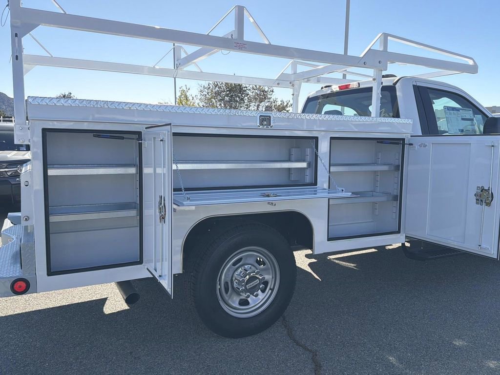 New 2026 Ford F350 XL w/ XL Chrome Package image 24