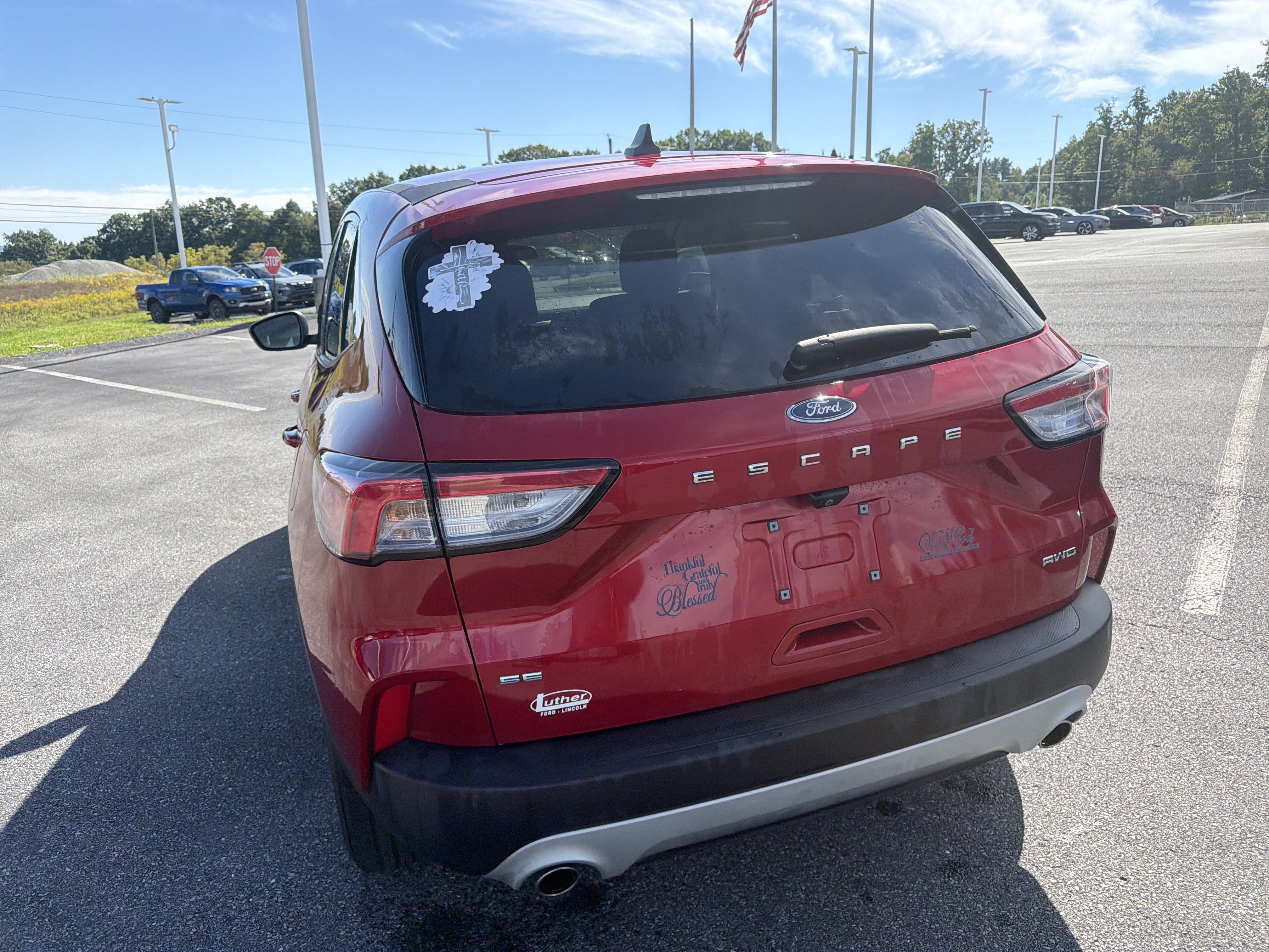 Used 2022 Ford Escape SE w/ Convenience Package AWD/4WD image 6