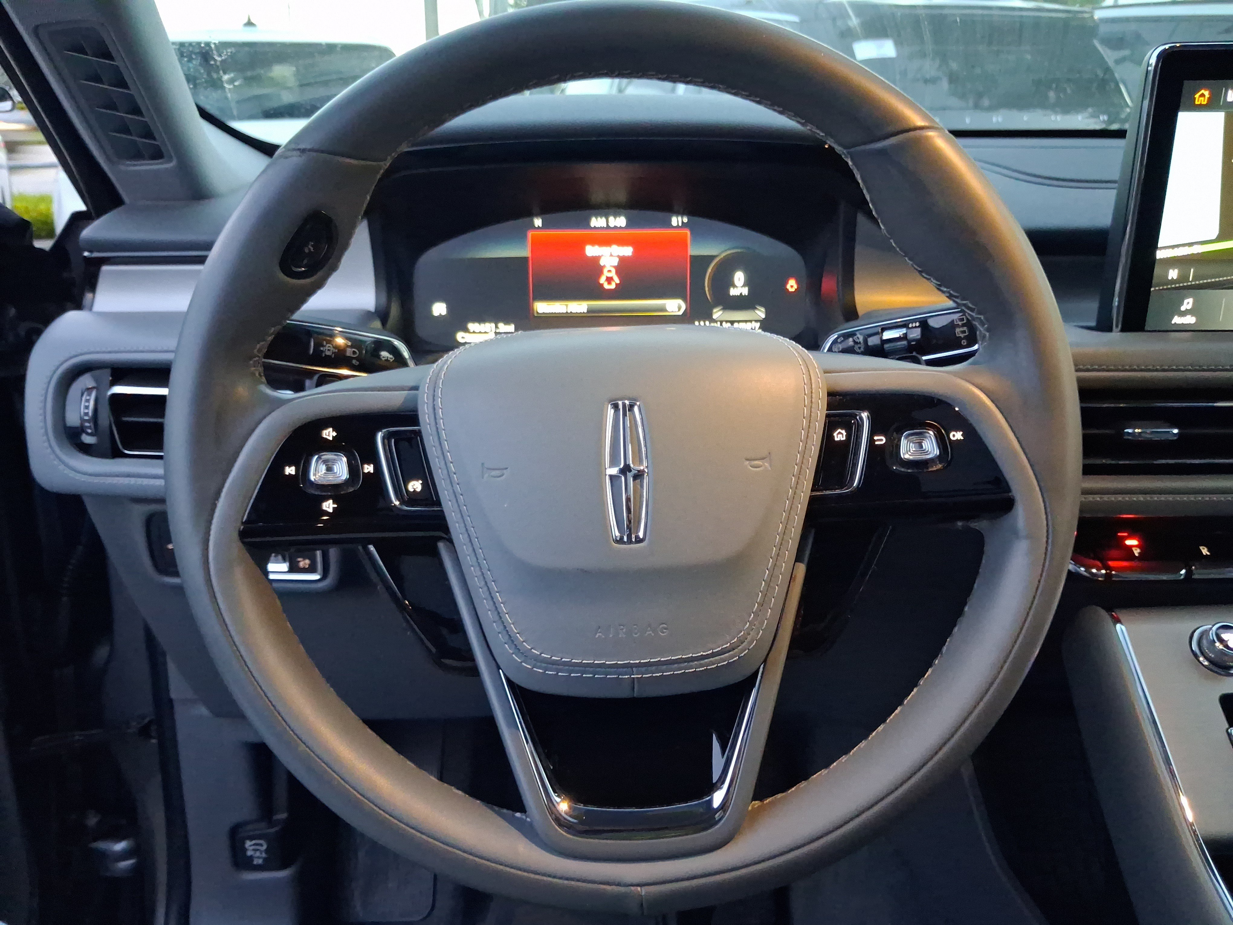 Used 2021 Lincoln Aviator Reserve RWD image 14