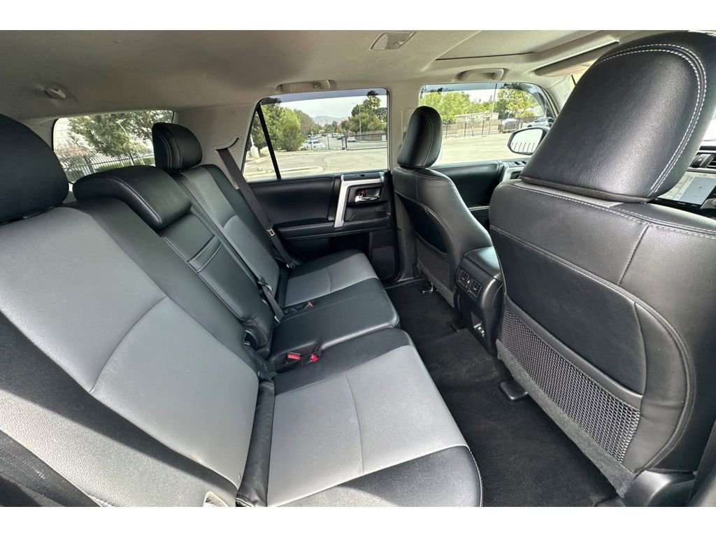 Used 2021 Toyota 4Runner SR5 Premium w/ Moonroof Package image 19