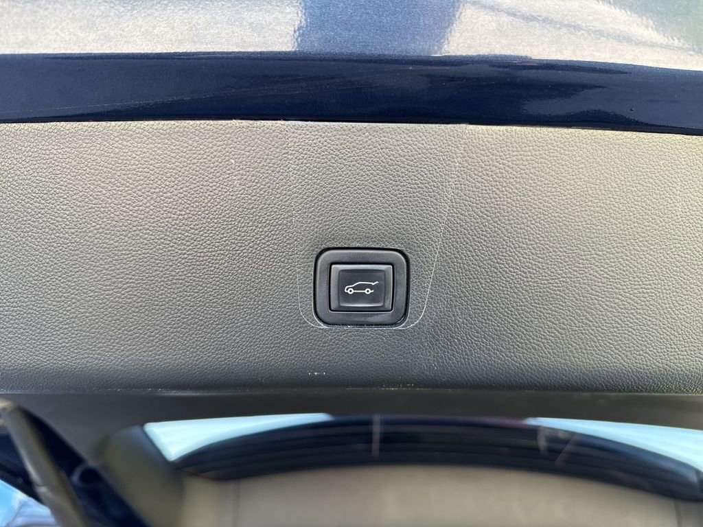 Certified 2022 Chevrolet Traverse LT image 26