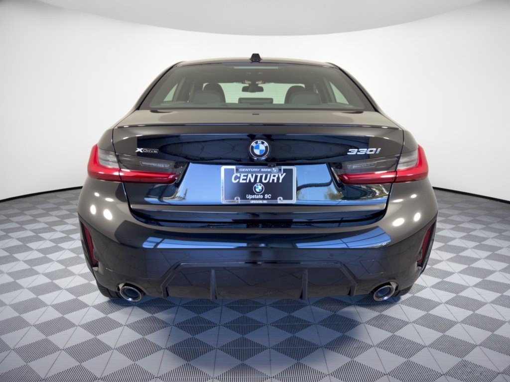 New 2026 BMW 330i xDrive Sedan w/ M Sport Package AWD/4WD image 11
