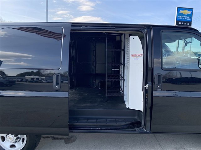Used 2021 Chevrolet Express 2500 w/ Driver Convenience Package image 29