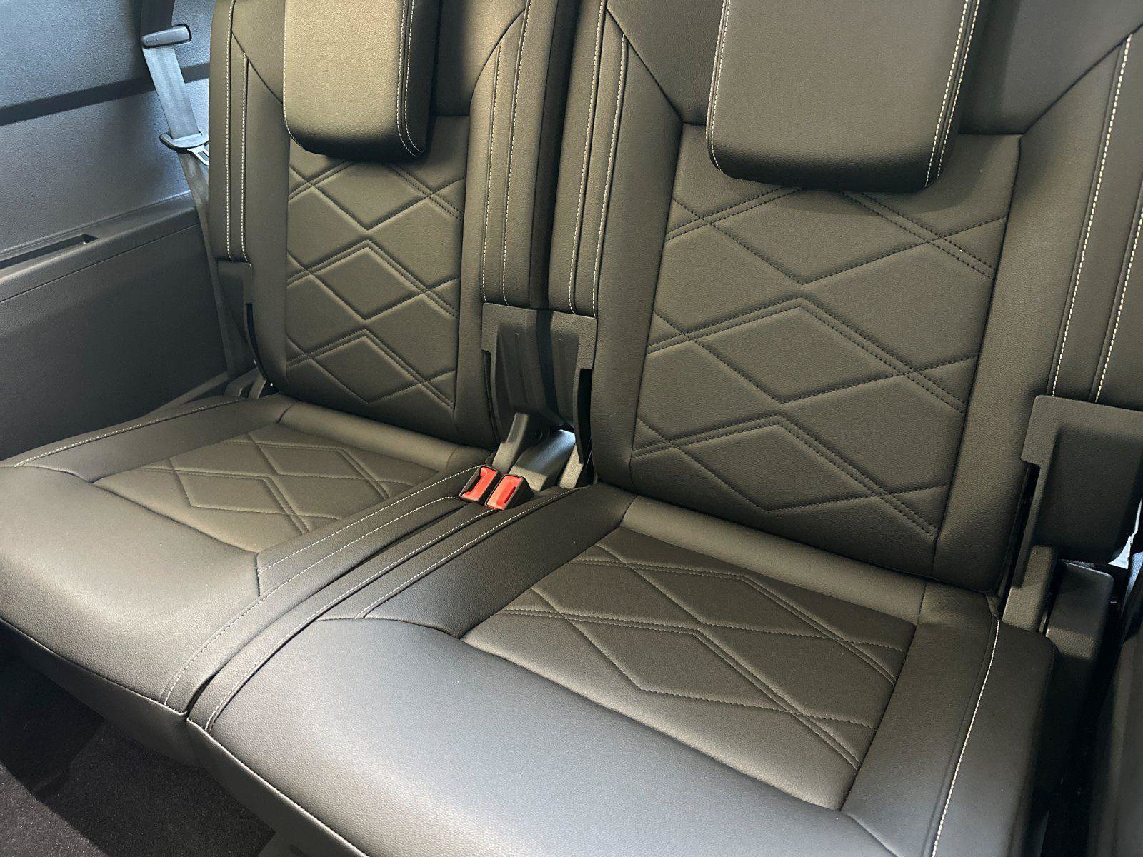 New 2026 Volkswagen Atlas SE AWD/4WD image 14