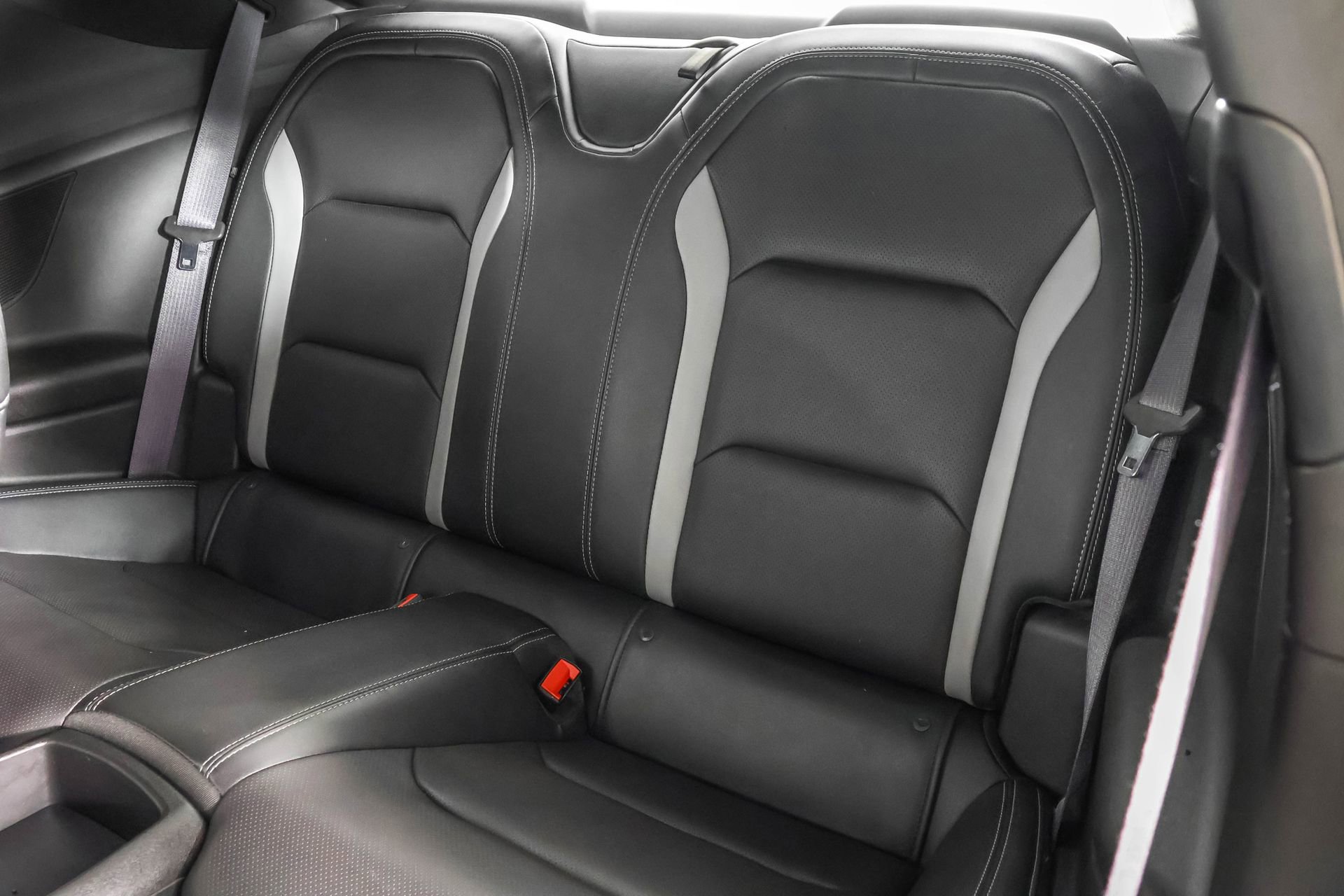 Used 2017 Chevrolet Camaro LT image 33