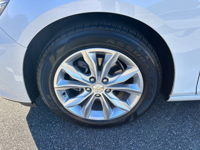 Used 2023 Chevrolet Malibu LT image 10