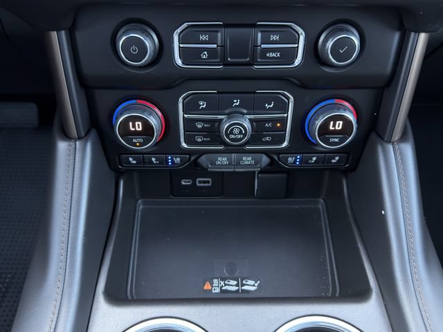 Certified 2022 Chevrolet Tahoe High Country AWD/4WD image 24
