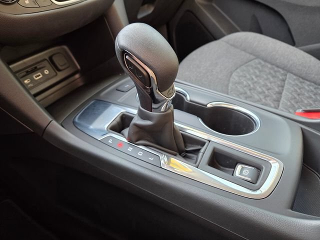 Used 2024 Chevrolet Equinox LT FWD image 34