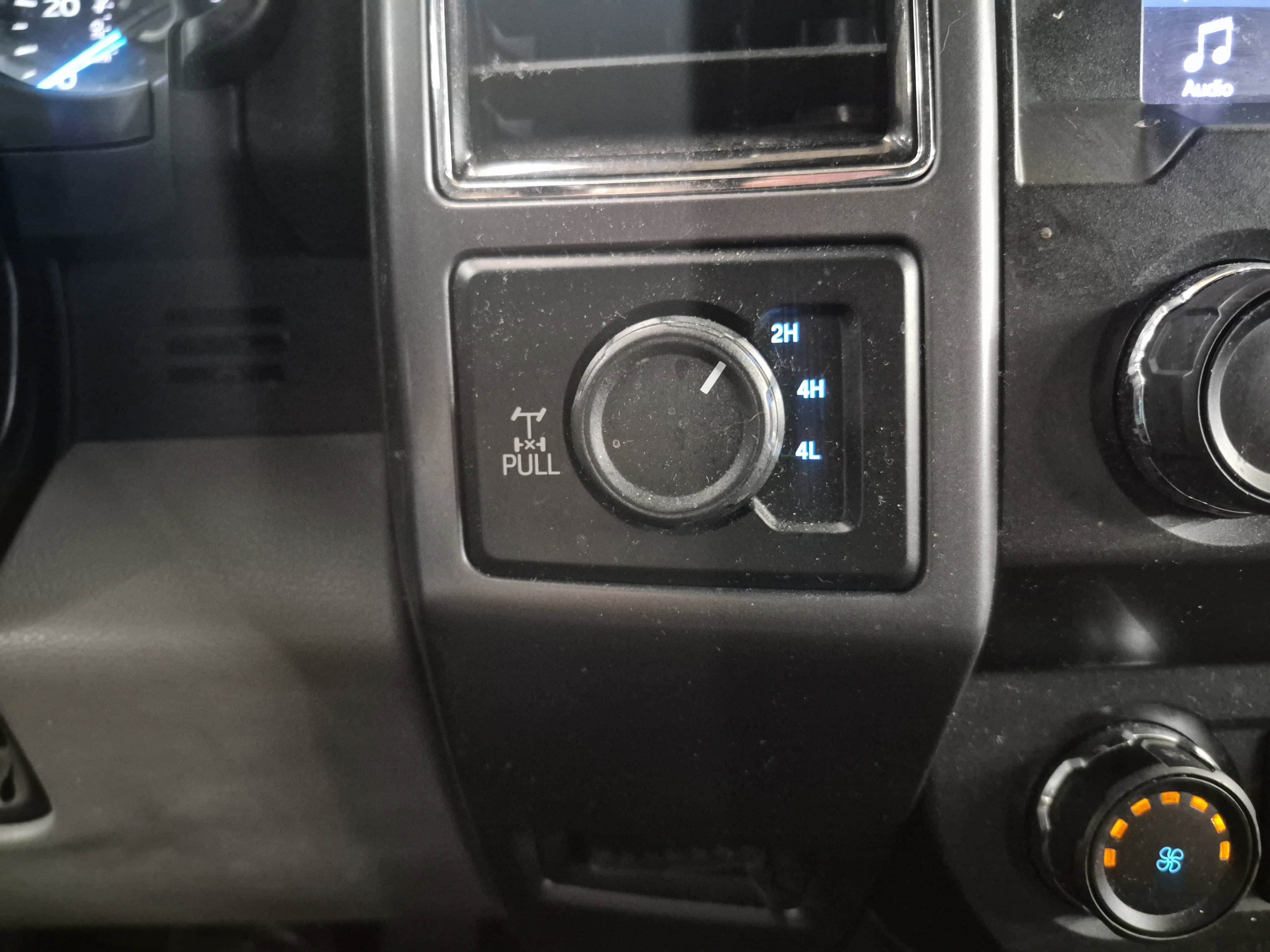 Used 2019 Ford F150 XLT w/ Equipment Group 302A Luxury image 30