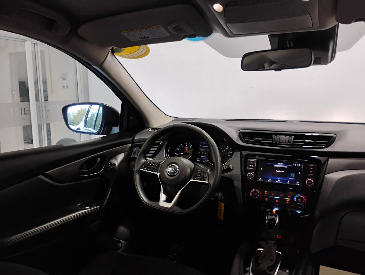 Used 2020 Nissan Rogue Sport S w/ Appearance Package FWD image 56