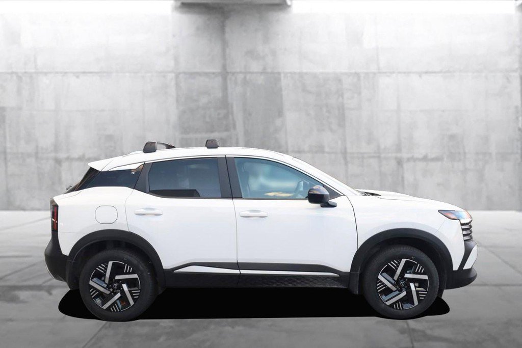 New 2026 Nissan Kicks SV w/ SV Premium Package image 5