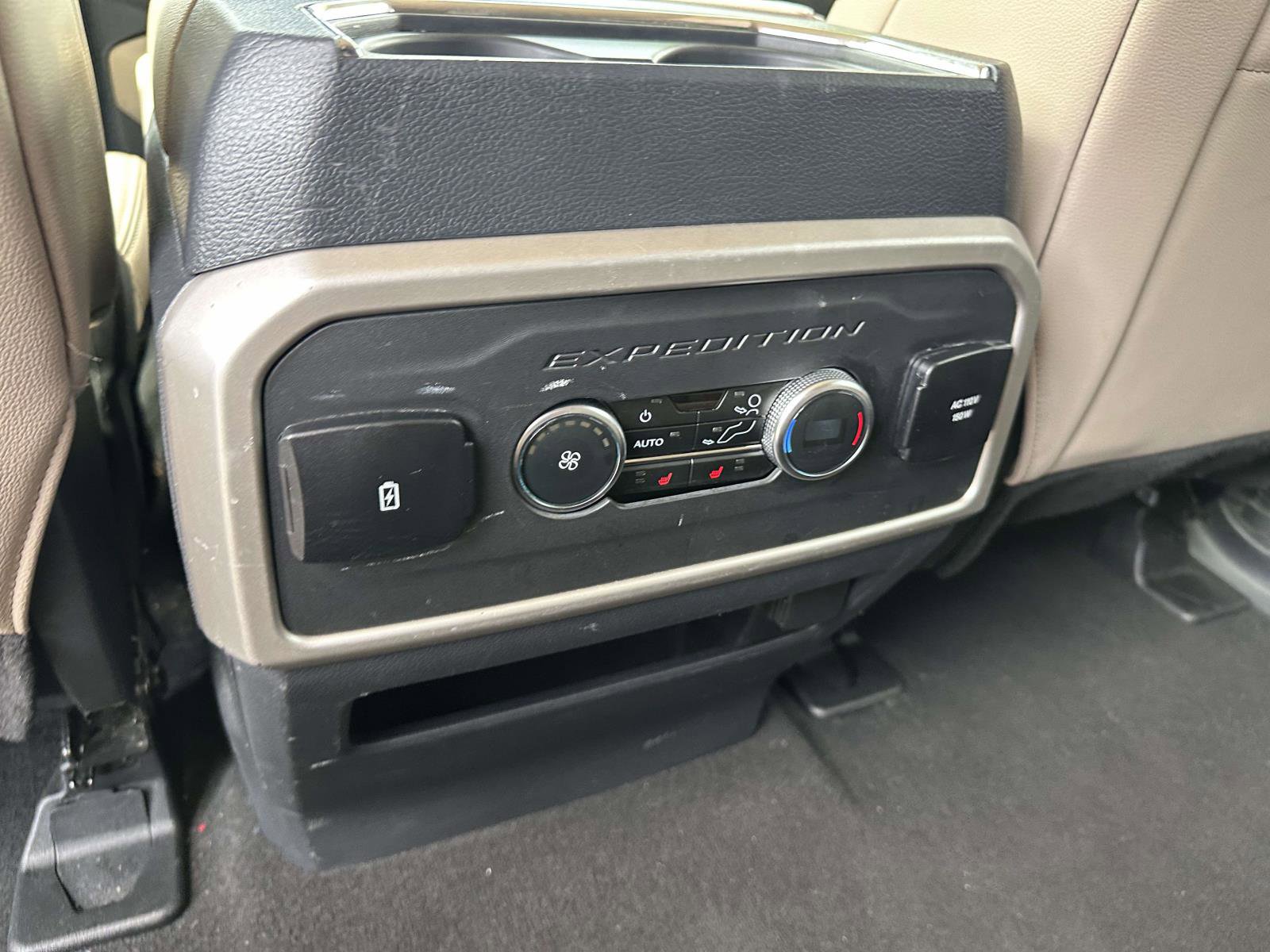 Certified 2024 Ford Expedition Max Limited AWD/4WD image 11