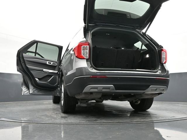 Certified 2022 Ford Explorer XLT w/ Equipment Group 202A image 50