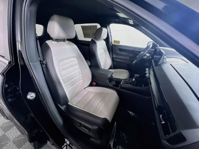 Used 2025 Honda CR-V Sport Touring image 30