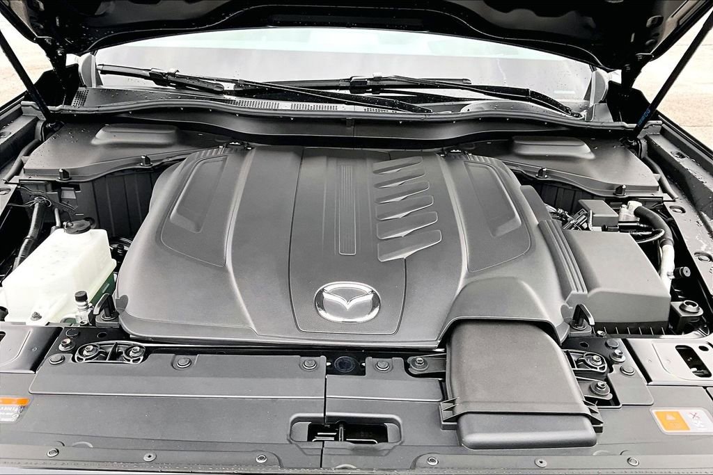 Used 2026 MAZDA CX-90 3.3 Turbo w/ Premium Plus Pkg image 11