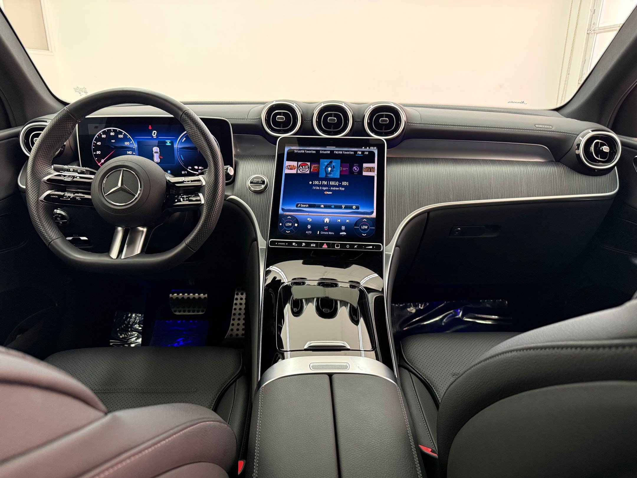 Certified 2025 Mercedes-Benz GLC 350e 4MATIC image 12