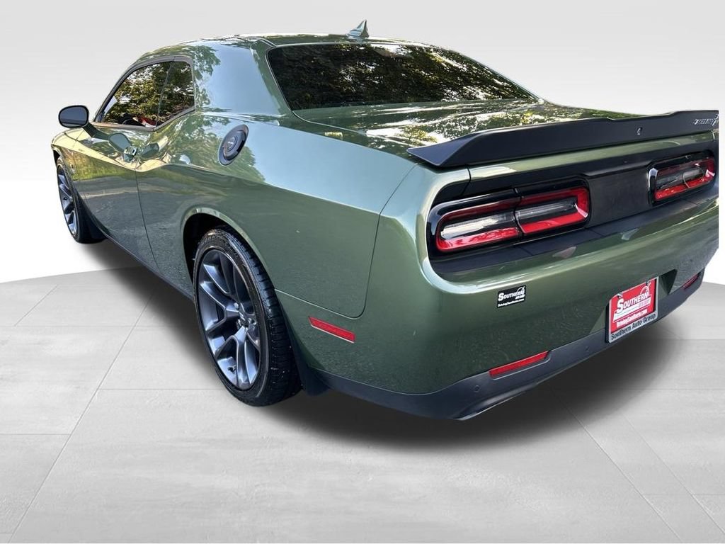 Used 2023 Dodge Challenger R/T Scat Pack RWD image 3