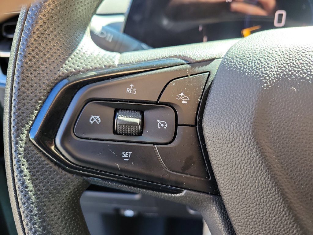 Used 2025 Chevrolet TrailBlazer LT FWD image 31