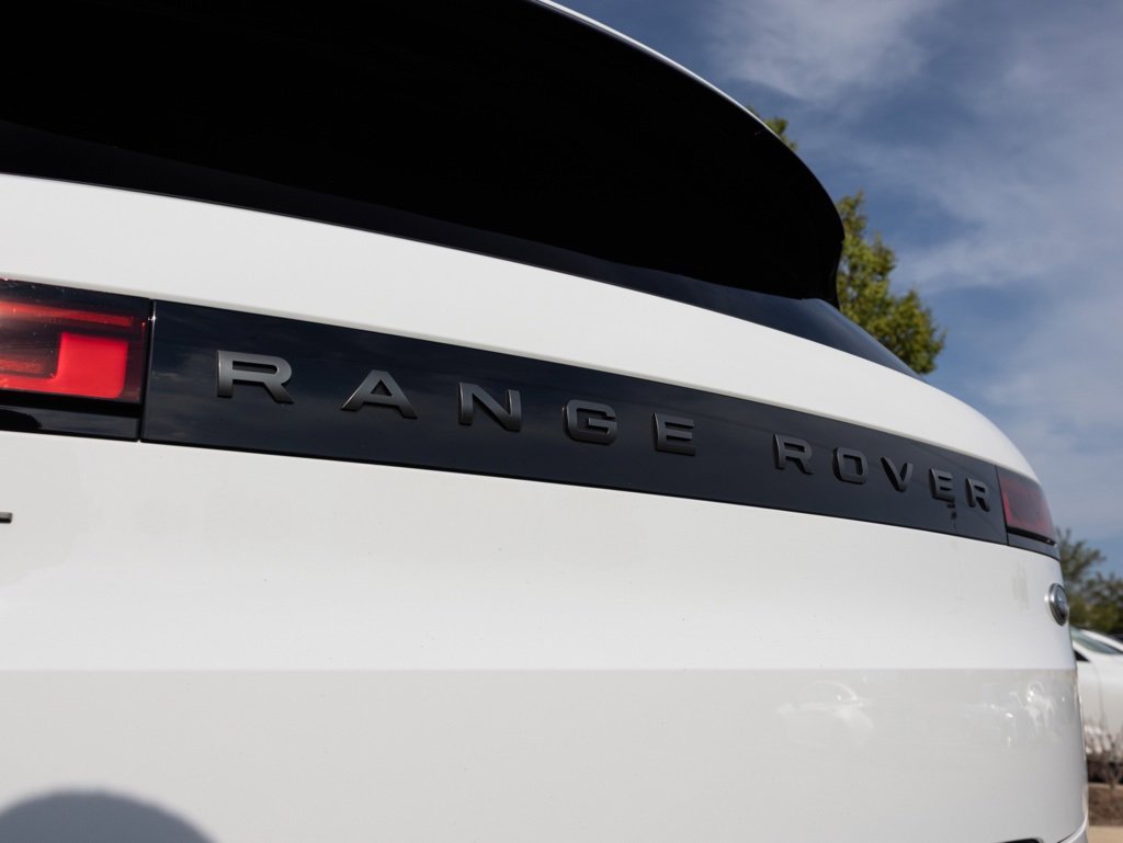 Used 2023 Land Rover Range Rover Sport SE Dynamic image 42