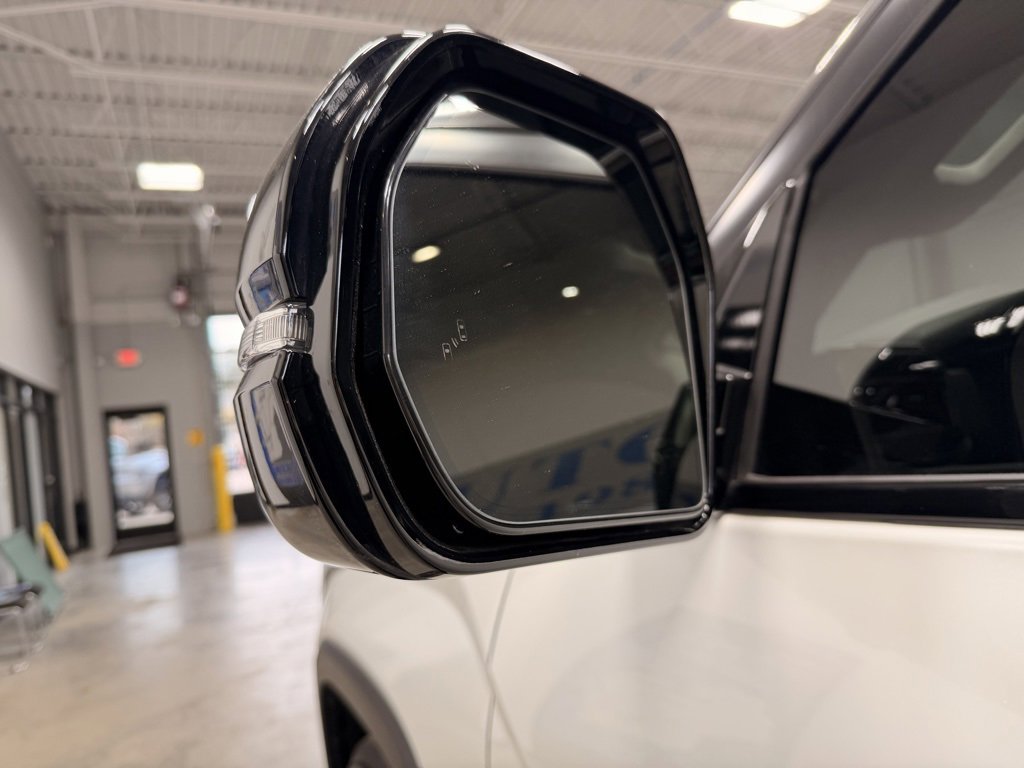 Used 2024 Toyota Sequoia Limited image 17