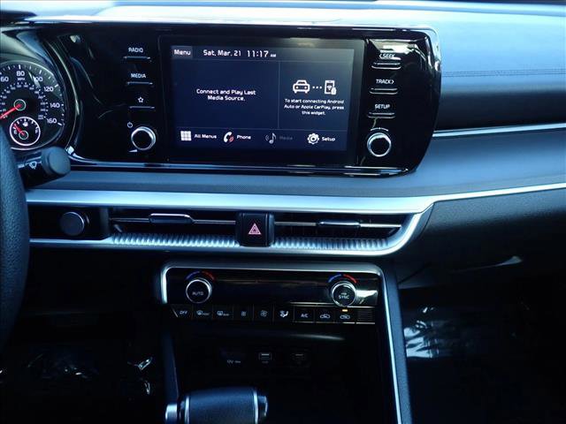 Used 2023 Kia K5 LXS image 13