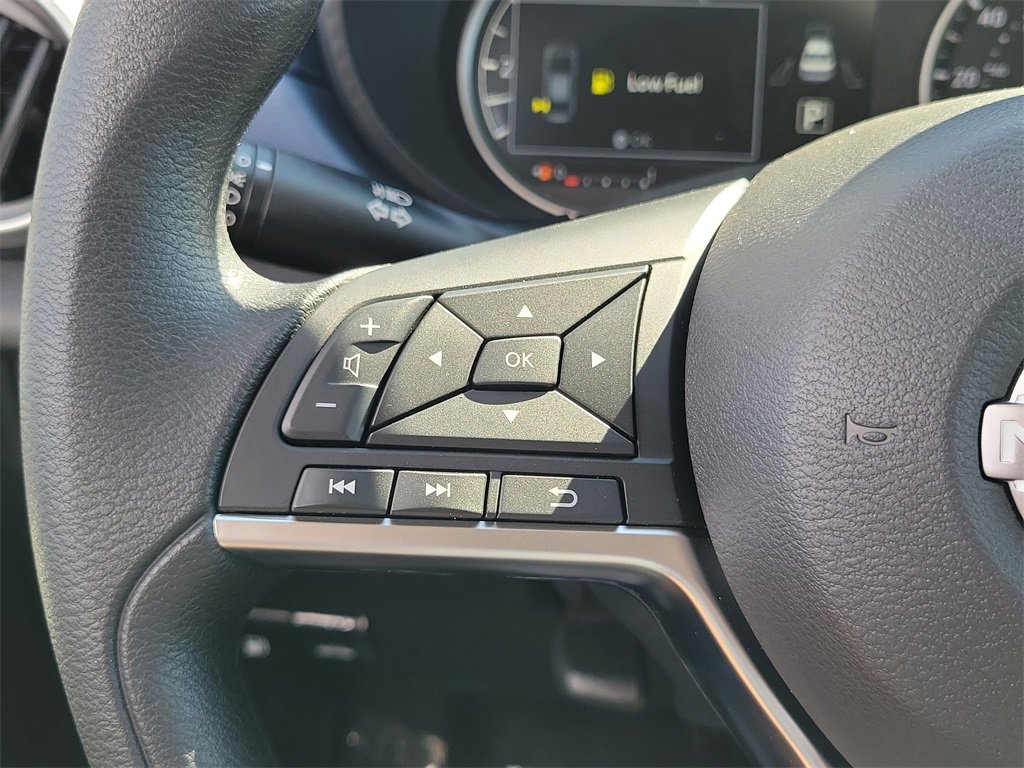 New 2025 Nissan Versa SV w/ Trunk Package image 5