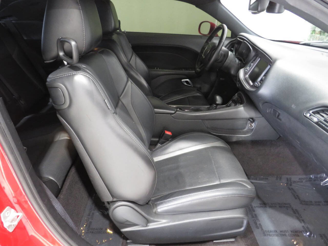 Used 2016 Dodge Challenger SXT Plus RWD image 10