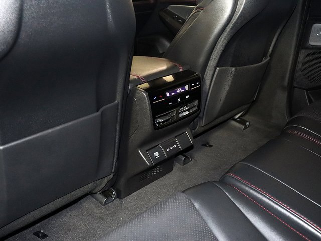 Used 2025 Acura MDX A-Spec image 16