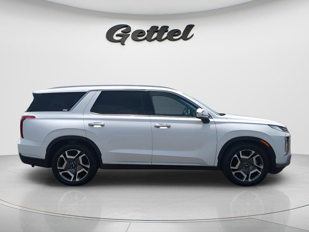 Used 2023 Hyundai Palisade SEL AWD/4WD image 4