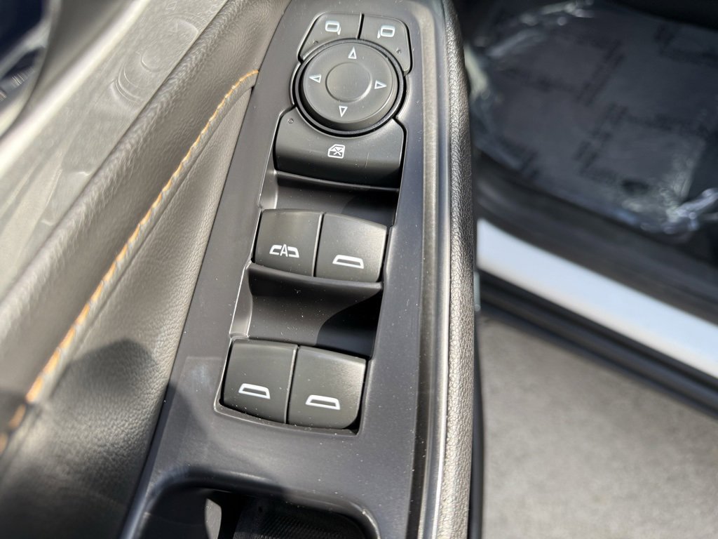 Used 2021 Chevrolet Traverse RS image 14