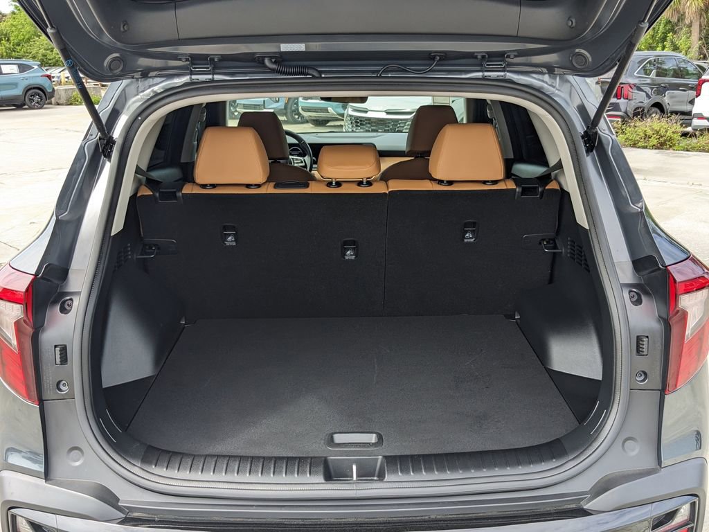 Certified 2026 Kia Seltos EX w/ EX Sunroof Package FWD image 12