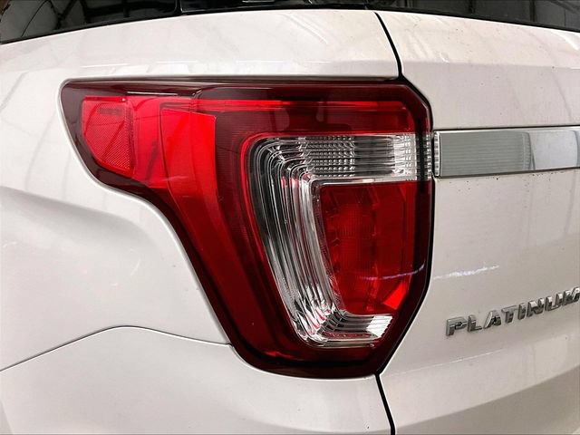 Used 2017 Ford Explorer Platinum AWD/4WD image 29