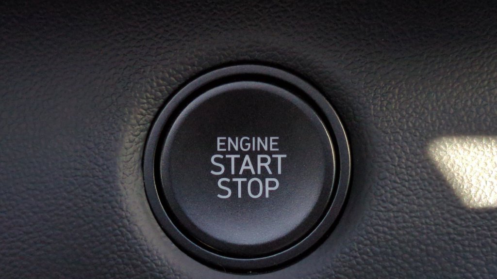 Certified 2025 Hyundai Elantra Sport FWD image 20