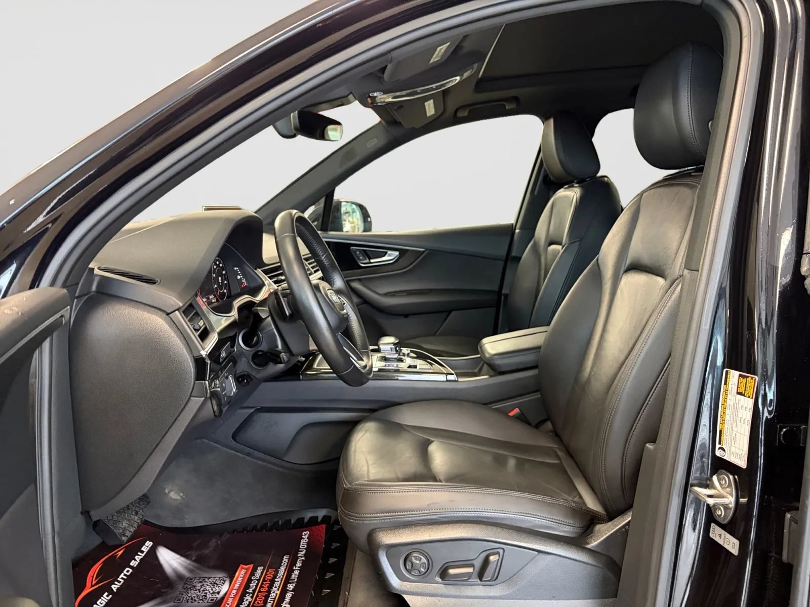Used 2017 Audi Q7 3.0T Premium Plus AWD/4WD image 12