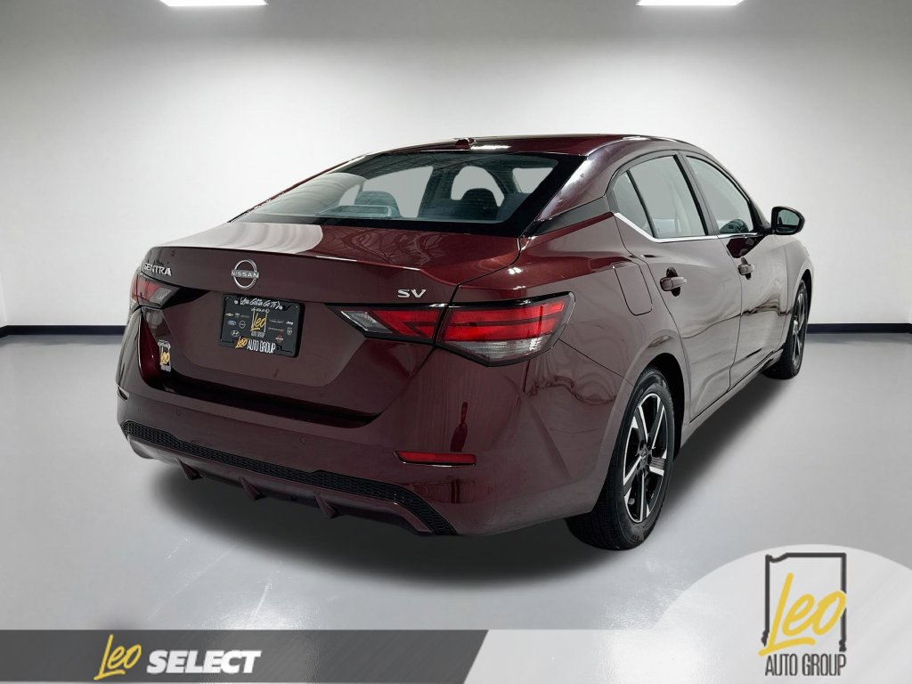 Used 2024 Nissan Sentra SV FWD image 7