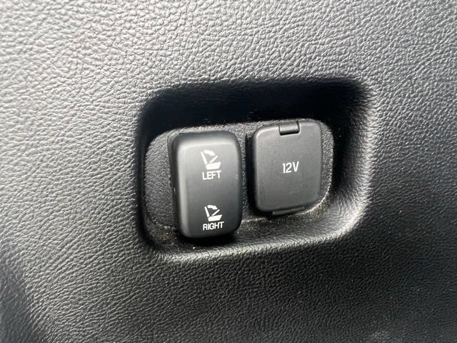 Used 2024 Ford Edge Titanium AWD/4WD image 24