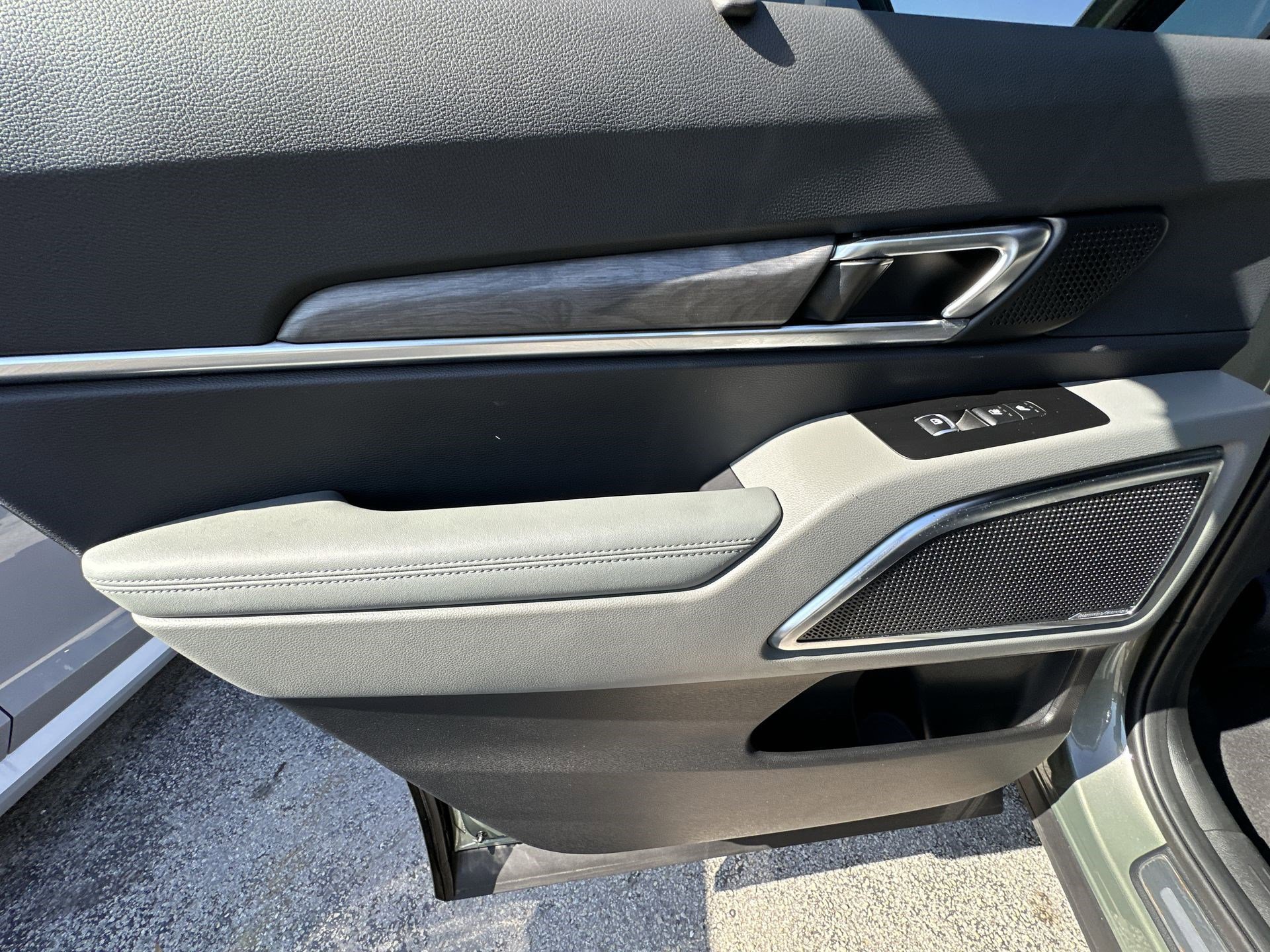 Certified 2024 Kia Telluride SX Prestige X-Line image 31