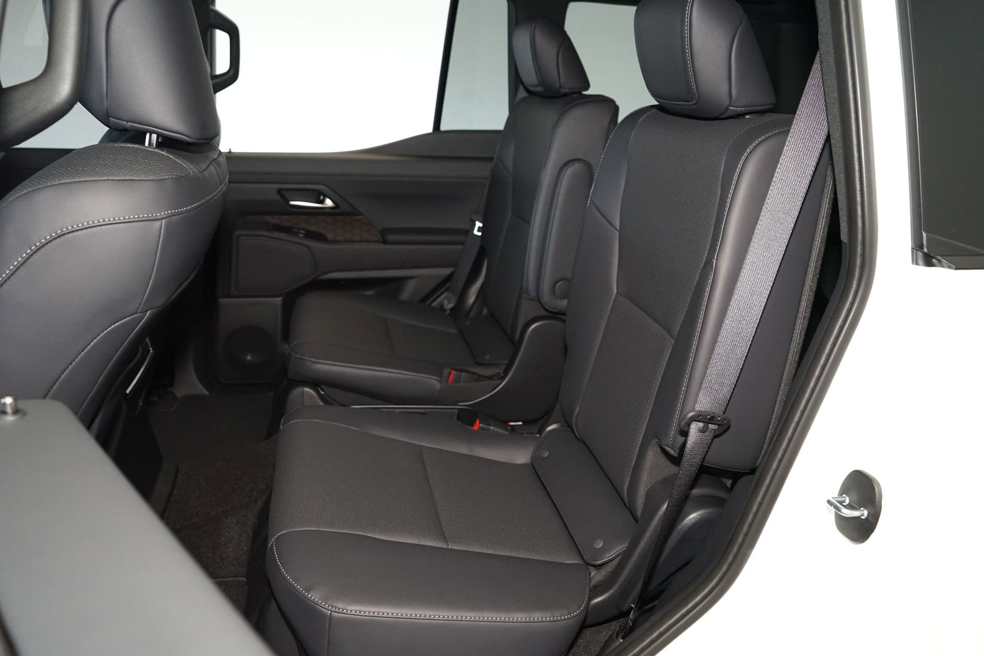 Used 2026 Lexus GX 550 w/ Cold Area Package AWD/4WD image 21