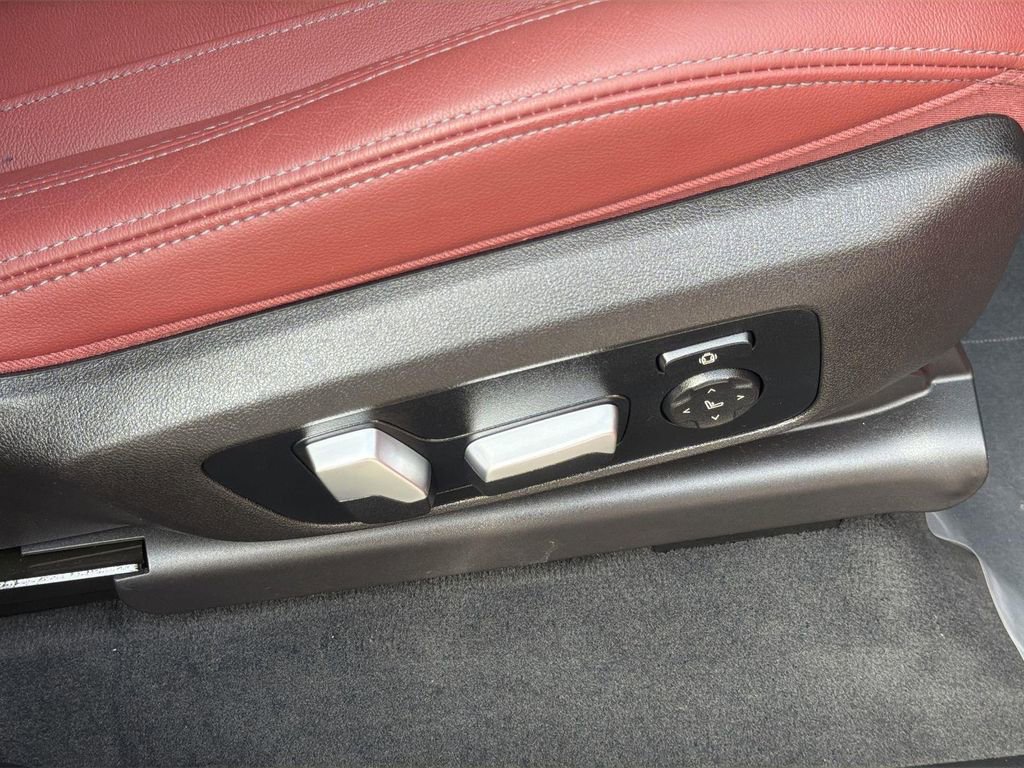 Used 2021 BMW X4 xDrive30i w/ Convenience Package image 34
