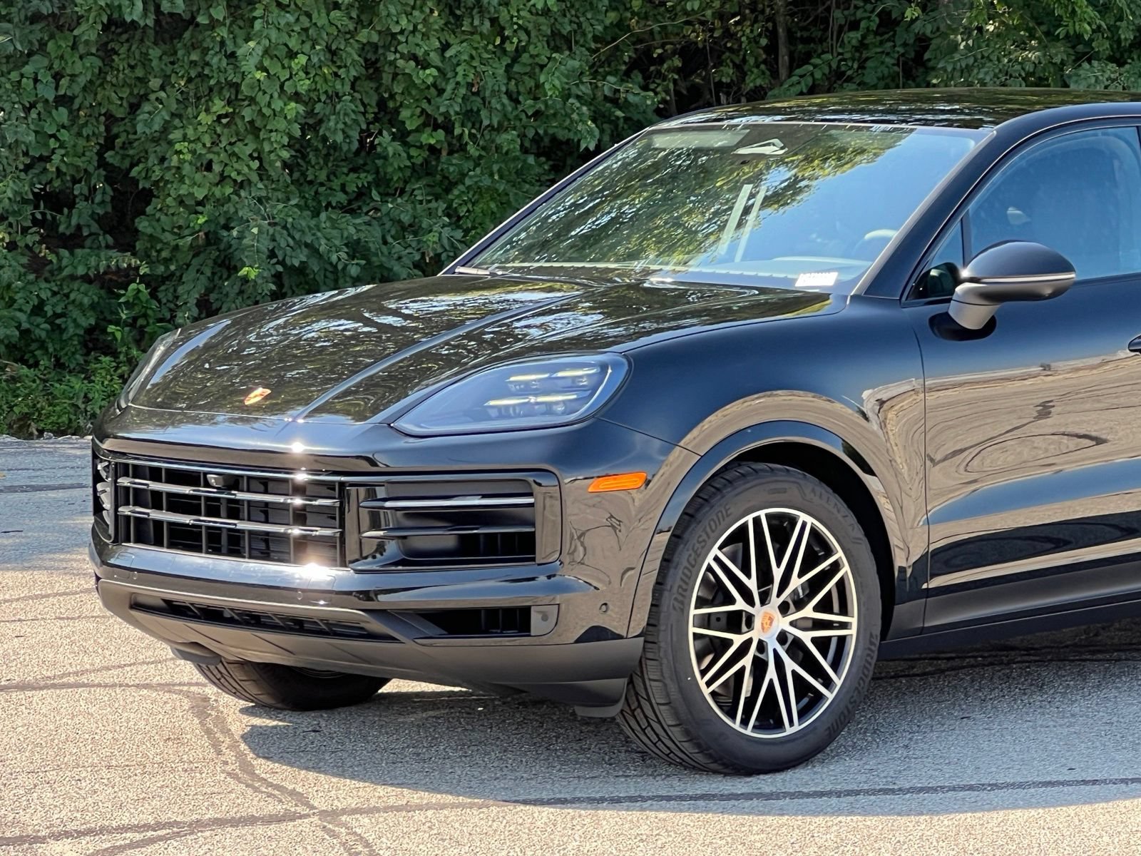 New 2026 Porsche Cayenne Coupe AWD/4WD image 10