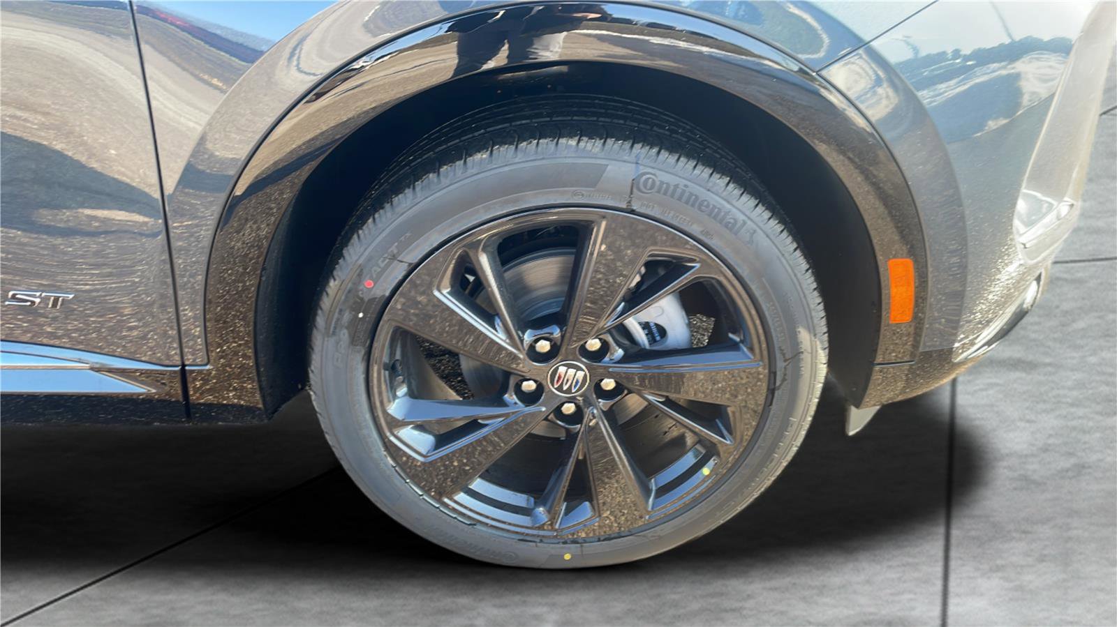 New 2026 Buick Envision Sport Touring image 25