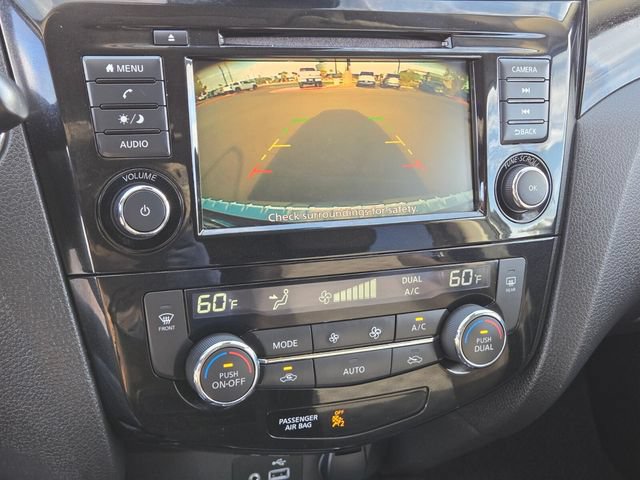 Used 2021 Nissan Rogue Sport SV FWD image 21